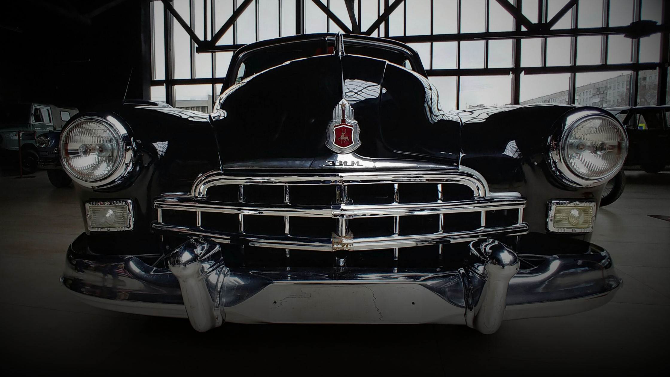 Metal Polish: How to Restore Shine and Protect Your Vehicle’s Trim